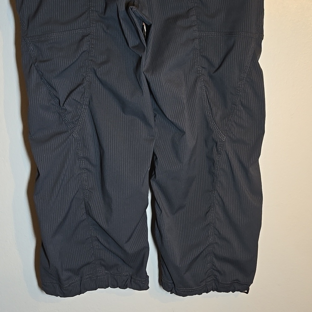 Lululemon Dance Studio Cropped Pinstriped Pant - Picture 13 of 15